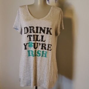 Maurices tee. Size  lrge