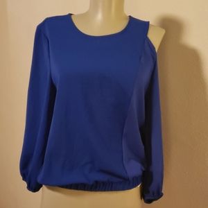 Sabie peek a boo 1 shoulder blouse. Sz Sm