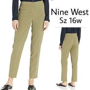 Nine West olive skinny stretch crop pants. Sz 16w