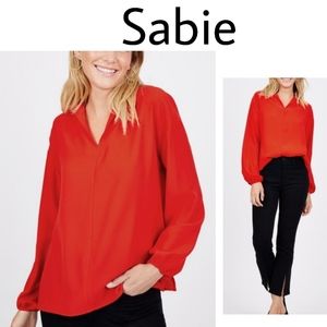 Sabié

Relaxed Peasant Blouse. Shocking Red. Sz Sm