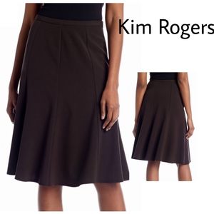 Kim Rogers Pleated Gored Skirt Brown. Sz 8. NWT