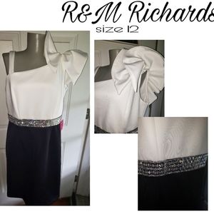 R&M Richard black/white evening dress. Sz 12