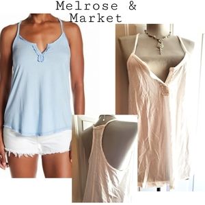 Melrose & Market white tank top. Sz M