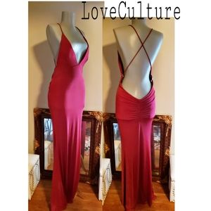 Love Culture plunging maxi evening dress.  Sz Lrg