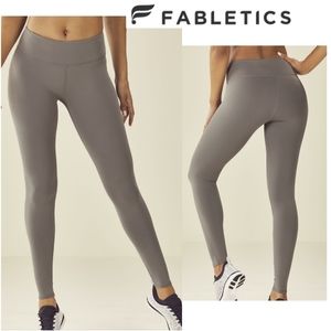 Fabletics Gray Powerhold leggings. Sz Sm