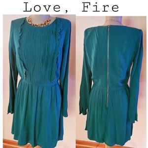 Love, Fire green ruffle long sleeve dress. Sz Lg