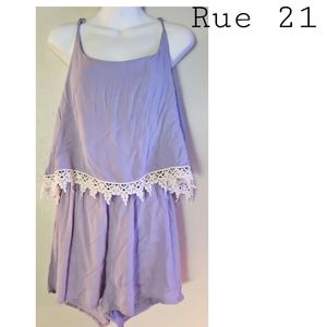 Rue 21 popover crochet trim romper.  Sz Lrg