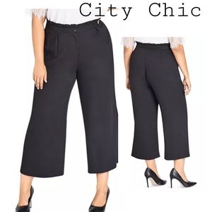 City Chic PlusRuffle-Waist Cropped Pants