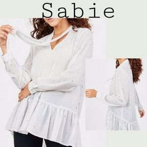 Sabie wht/metallic ruffle neck tie blouse. Sz Med