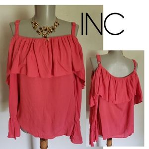 INC coral off the shoulder top. Sz Lrg