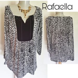 Rafaella black/white velvet patch top. Sz Sm