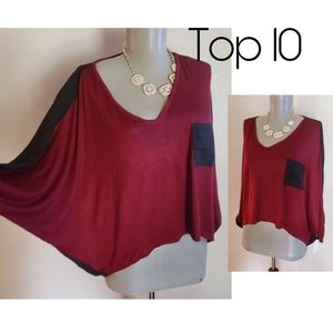 Top 10 batwing crop top. Sz sm