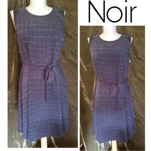 Noir animal print maternity dress.  Sz med