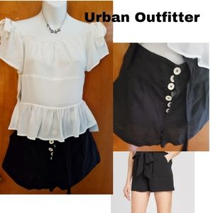 Urban Outfitters blk linen button fly shorts Sz XS