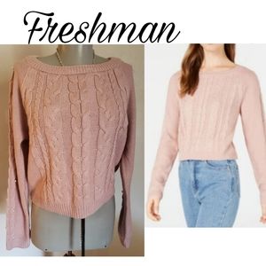 Freshman pink crop cable knit sweater w/pearls