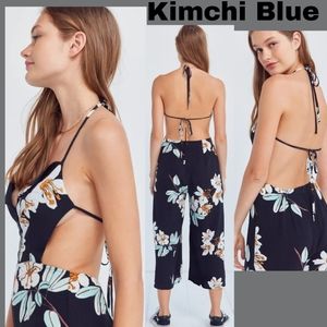 UO Kimchi Blue Floral Backless Jumpsuit. Sz 0