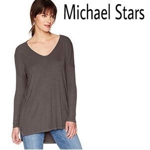 Michael Stars green v neck long sleeved to…