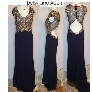 Betsy and Adam sequin cut out gown. Sz 4