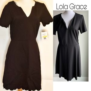 Lola Grace scalloped trim fit & flare. Sz Med