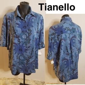 Tianello blue "groovy floral" tencil top. Sz Sm