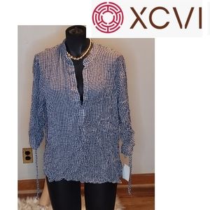 Deal!!  XCVI checkered ruched sleeve top. Sz lrg