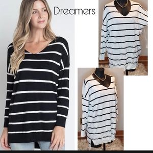 Dreamers Super Soft V-Neck Sweater. Sz Med