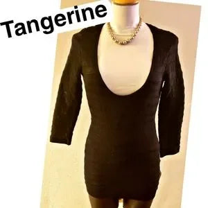 Tangerine outerwear body con/shaper top. Sz M/L.