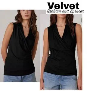 Velvet by Graham and Spencer.  SZ SMALL