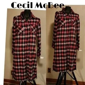 Cecil McBee plaid shirt dress.   Sz Med.  New