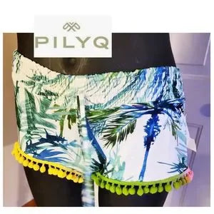 Pilyq pom pom shorts.  Cover up swimwear. Sz Large. Org $60