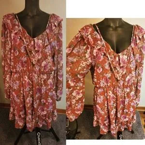 Peach Love dress.  Sz Lrg