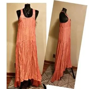 Tiered maxi dress.  Sz Med. Tall fit.  Coral.