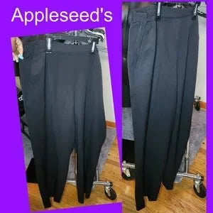 Appleseed's wide-leg flat front pant.  Sz 18w (slimming)