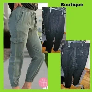 Boutique cargo joggers.  Sz 1x. True To Size