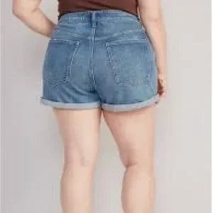 Old Navy High-Waisted OG Straight Jean Shorts -- 3-inch inseam. Sz 24