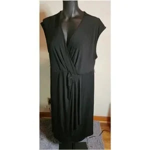 Target Maternity surplice dress.  Sz Med