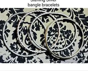 Vintage 925 Sterling Silver bangle bracelet. Set of 5.