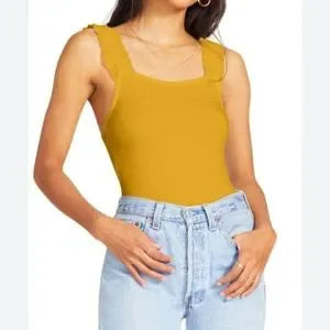 BB Dakota plus size ruffle body suit. Sz 2x.