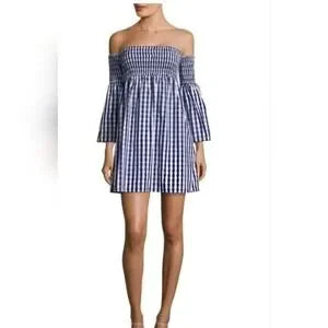 Cupio off the shoulder bell sleeve dress.  Sz Med